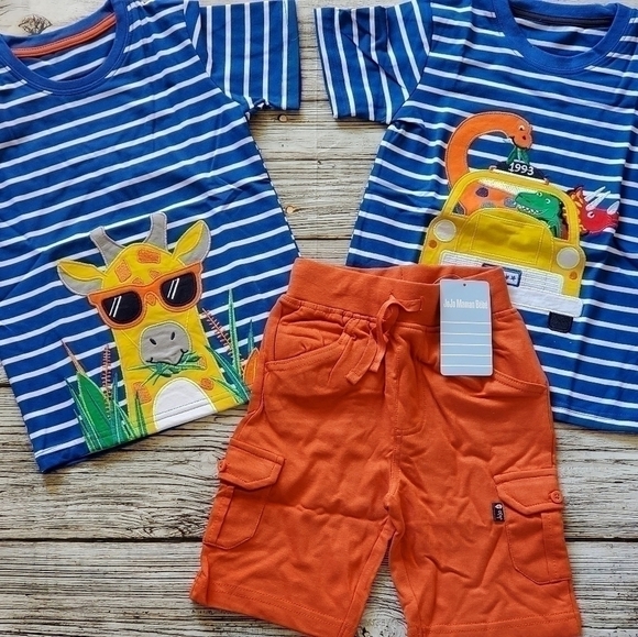 Embroidered T-Shirts and Shorts Outfit Zoo Trip Bundle Giraffe Dinosaurs